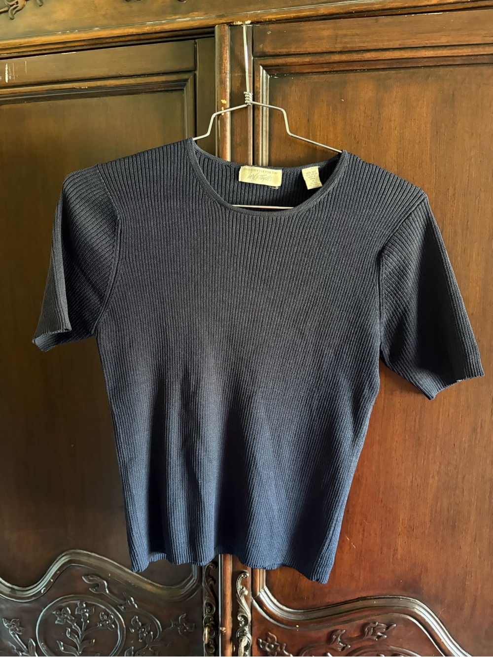 Vintage Lord & Taylor Navy Silk Blend Ribbed Knit Crew Neck Shirt size Medium